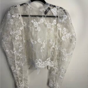 AKIRA Floral Lace Top in Cream